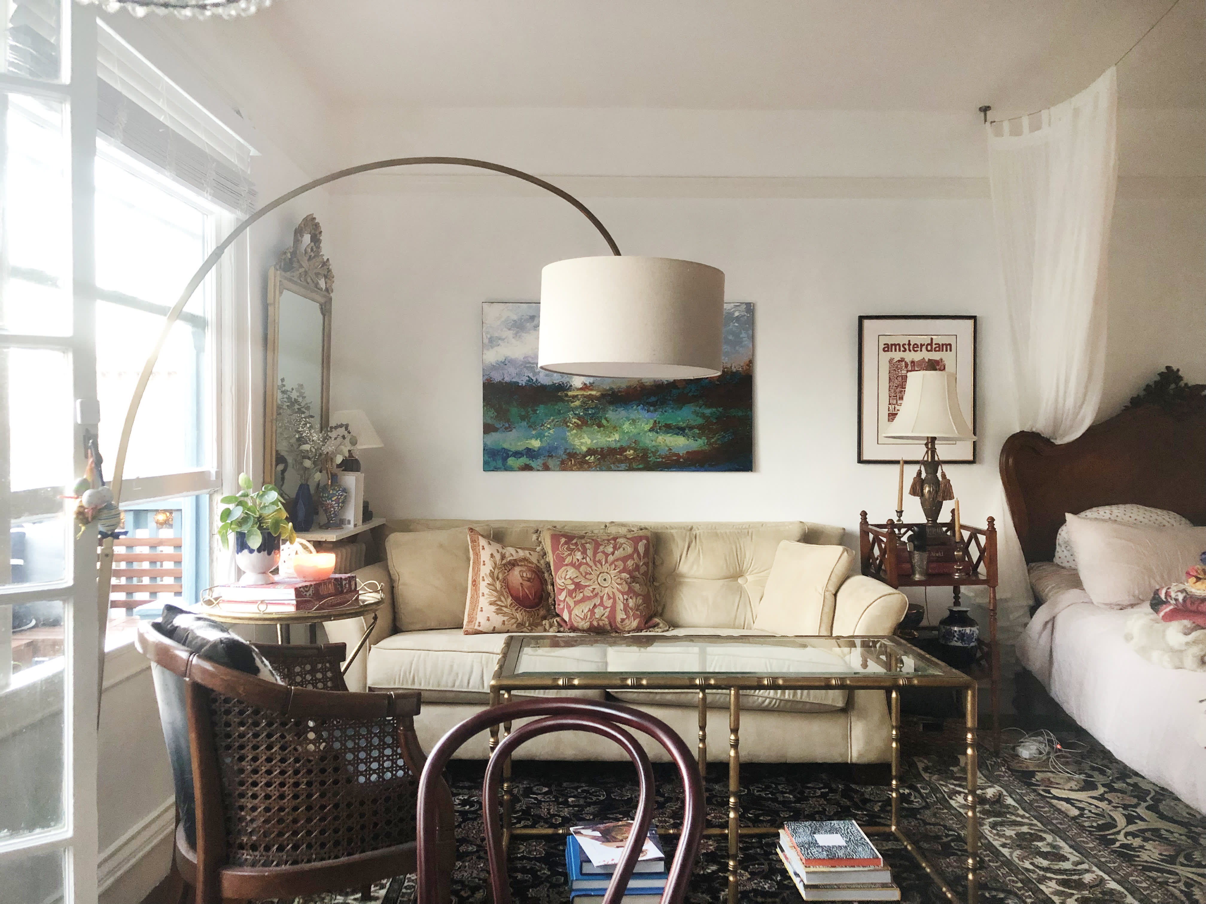 A 375-Square-Foot San Francisco Studio Is Old-World Style Mixed With ...